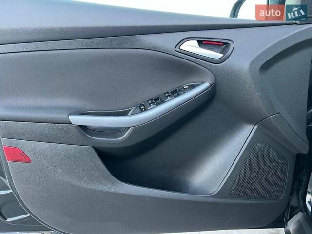 Чорний Форд Фокус, об'ємом двигуна 1.6 л та пробігом 295 тис. км за 7890 $, фото 14 на Automoto.ua