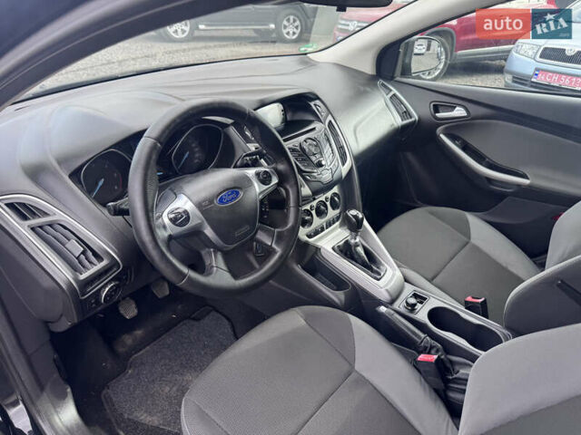 Черный Форд Фокус, объемом двигателя 1.6 л и пробегом 195 тыс. км за 7590 $, фото 35 на Automoto.ua