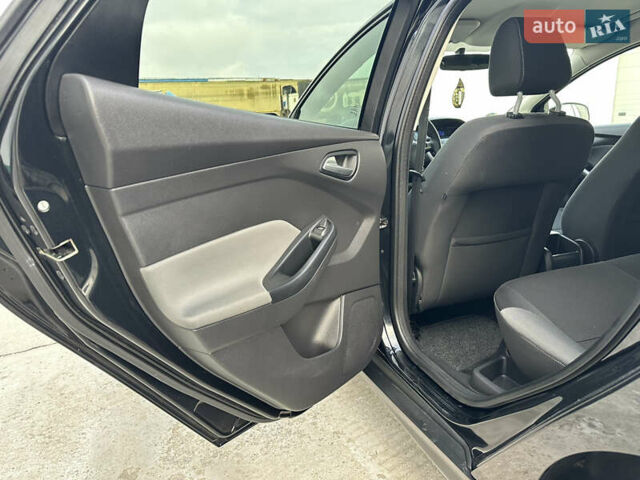 Чорний Форд Фокус, об'ємом двигуна 1.6 л та пробігом 224 тис. км за 7500 $, фото 50 на Automoto.ua