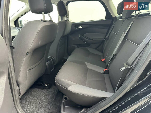 Чорний Форд Фокус, об'ємом двигуна 1.6 л та пробігом 224 тис. км за 7500 $, фото 52 на Automoto.ua