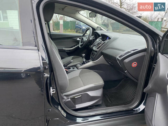 Чорний Форд Фокус, об'ємом двигуна 1.6 л та пробігом 225 тис. км за 7790 $, фото 32 на Automoto.ua