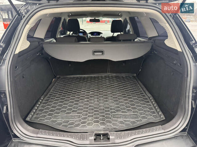 Черный Форд Фокус, объемом двигателя 1.6 л и пробегом 281 тыс. км за 7300 $, фото 10 на Automoto.ua