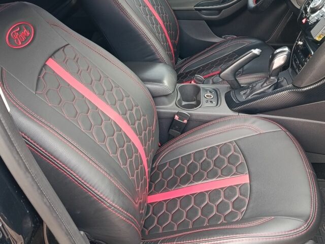 Черный Форд Фокус, объемом двигателя 2 л и пробегом 273 тыс. км за 8200 $, фото 19 на Automoto.ua