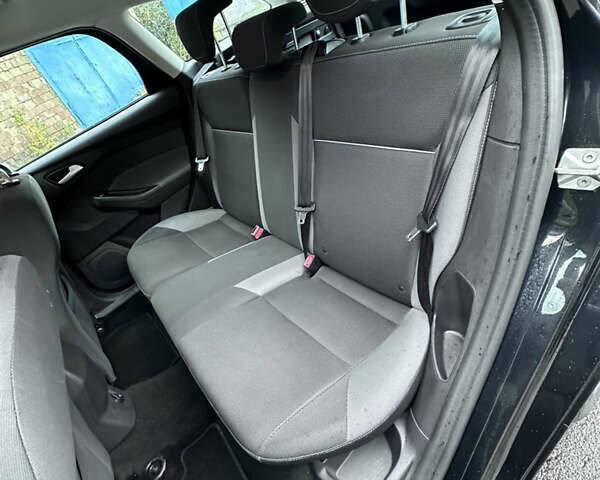 Чорний Форд Фокус, об'ємом двигуна 1.6 л та пробігом 269 тис. км за 6950 $, фото 13 на Automoto.ua