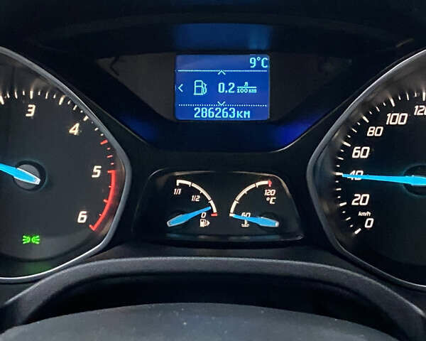 Чорний Форд Фокус, об'ємом двигуна 1.56 л та пробігом 299 тис. км за 6900 $, фото 6 на Automoto.ua