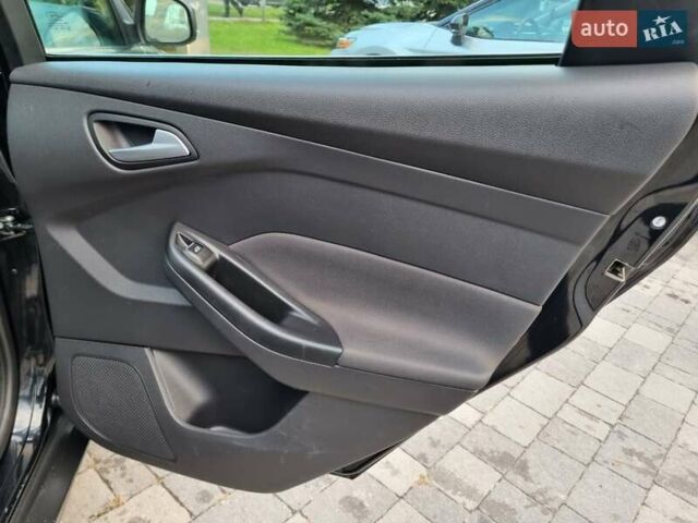 Черный Форд Фокус, объемом двигателя 1.6 л и пробегом 215 тыс. км за 8100 $, фото 38 на Automoto.ua