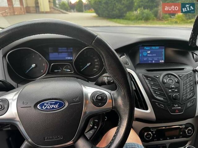 Черный Форд Фокус, объемом двигателя 2 л и пробегом 171 тыс. км за 8700 $, фото 12 на Automoto.ua