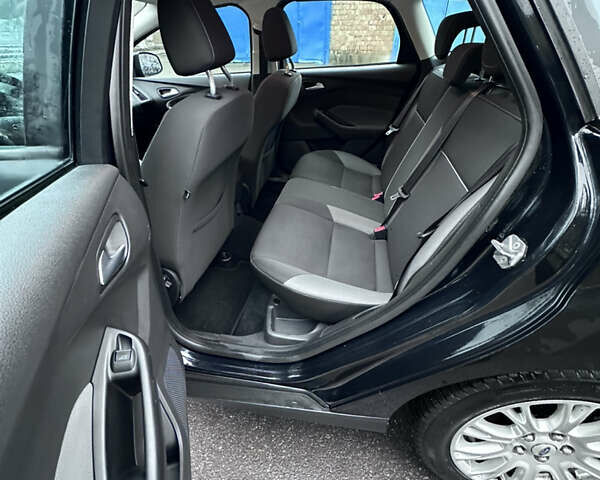 Чорний Форд Фокус, об'ємом двигуна 1.6 л та пробігом 269 тис. км за 6950 $, фото 29 на Automoto.ua