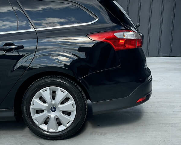 Чорний Форд Фокус, об'ємом двигуна 1.6 л та пробігом 248 тис. км за 6800 $, фото 11 на Automoto.ua