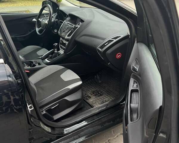 Черный Форд Фокус, объемом двигателя 2 л и пробегом 171 тыс. км за 8700 $, фото 10 на Automoto.ua