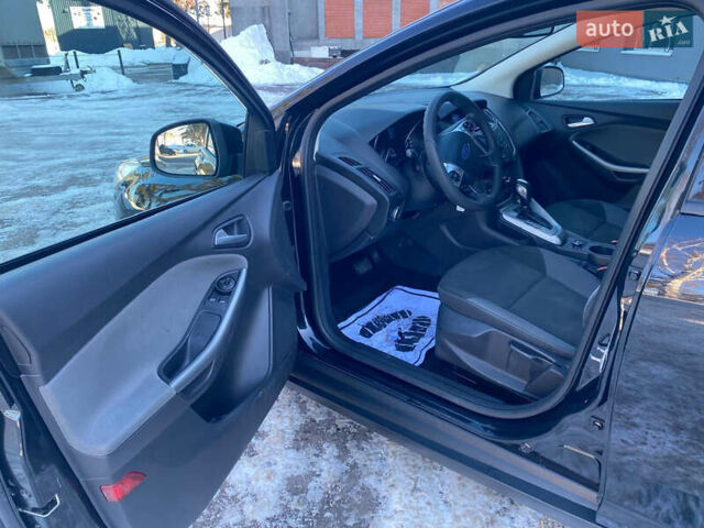 Чорний Форд Фокус, об'ємом двигуна 2 л та пробігом 233 тис. км за 8200 $, фото 16 на Automoto.ua