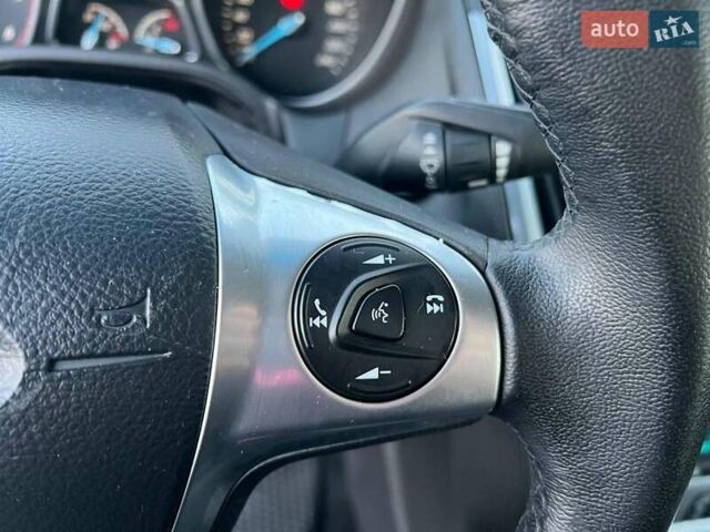 Чорний Форд Фокус, об'ємом двигуна 1.6 л та пробігом 295 тис. км за 7890 $, фото 22 на Automoto.ua