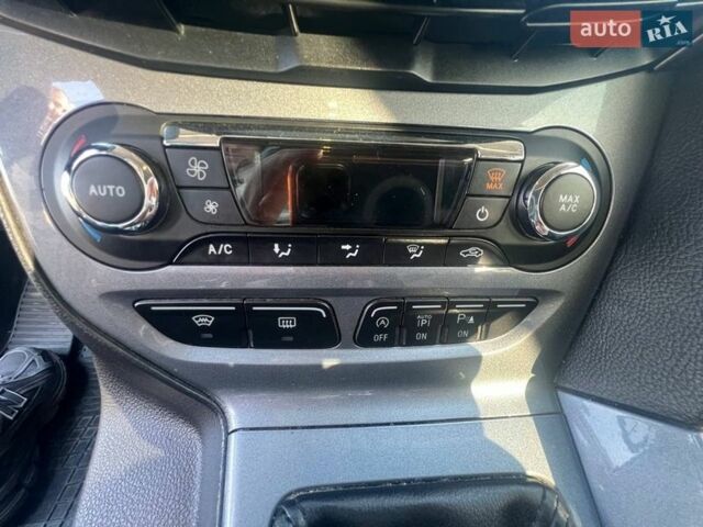 Чорний Форд Фокус, об'ємом двигуна 1.56 л та пробігом 292 тис. км за 7500 $, фото 36 на Automoto.ua