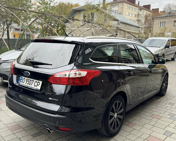 Черный Форд Фокус, объемом двигателя 2 л и пробегом 285 тыс. км за 8200 $, фото 6 на Automoto.ua