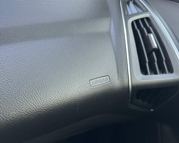 Чорний Форд Фокус, об'ємом двигуна 1.6 л та пробігом 224 тис. км за 7500 $, фото 49 на Automoto.ua