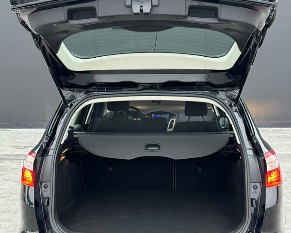 Чорний Форд Фокус, об'ємом двигуна 1.6 л та пробігом 188 тис. км за 7850 $, фото 19 на Automoto.ua