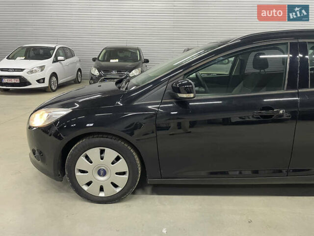 Чорний Форд Фокус, об'ємом двигуна 1.6 л та пробігом 212 тис. км за 7950 $, фото 34 на Automoto.ua