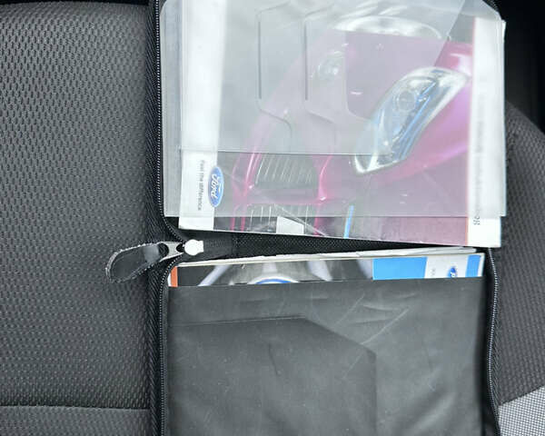 Чорний Форд Фокус, об'ємом двигуна 1.6 л та пробігом 269 тис. км за 6950 $, фото 28 на Automoto.ua