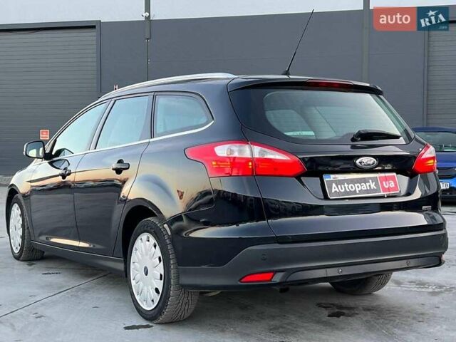 Чорний Форд Фокус, об'ємом двигуна 1.6 л та пробігом 295 тис. км за 7890 $, фото 4 на Automoto.ua