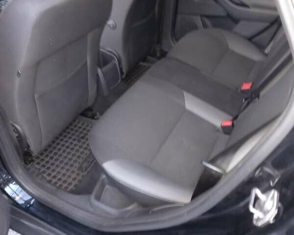 Черный Форд Фокус, объемом двигателя 1.6 л и пробегом 250 тыс. км за 7000 $, фото 8 на Automoto.ua