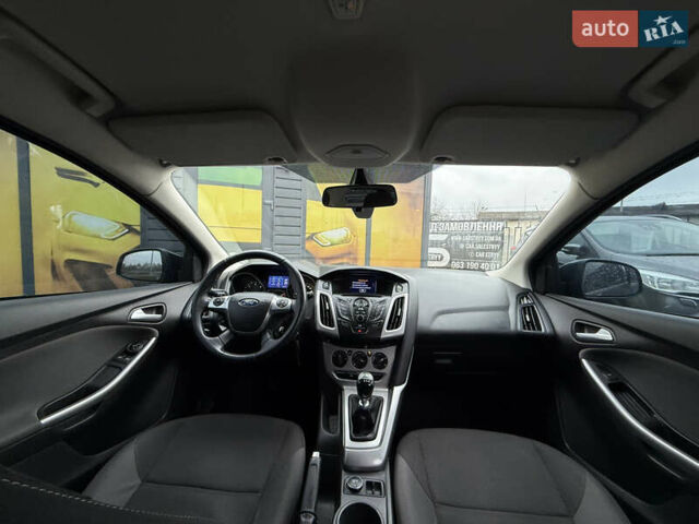 Чорний Форд Фокус, об'ємом двигуна 1.6 л та пробігом 249 тис. км за 7200 $, фото 4 на Automoto.ua