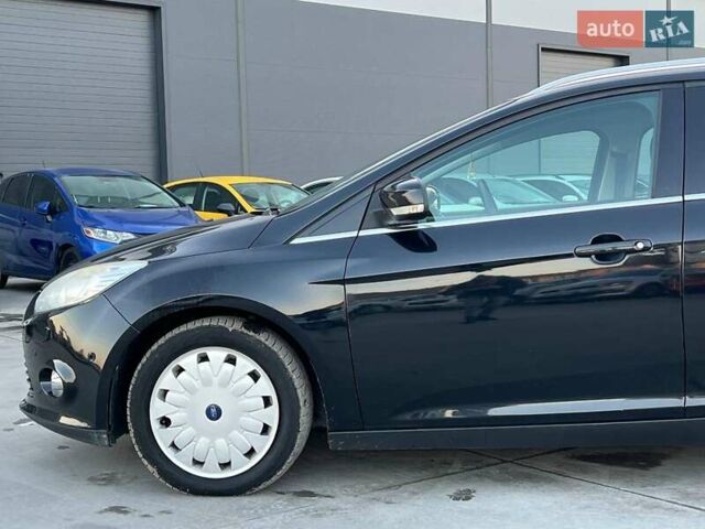 Чорний Форд Фокус, об'ємом двигуна 1.6 л та пробігом 295 тис. км за 7890 $, фото 1 на Automoto.ua