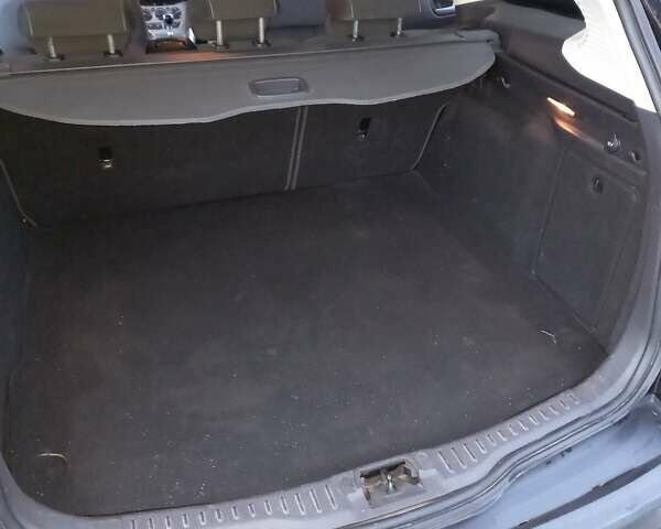 Черный Форд Фокус, объемом двигателя 1.6 л и пробегом 250 тыс. км за 7000 $, фото 7 на Automoto.ua