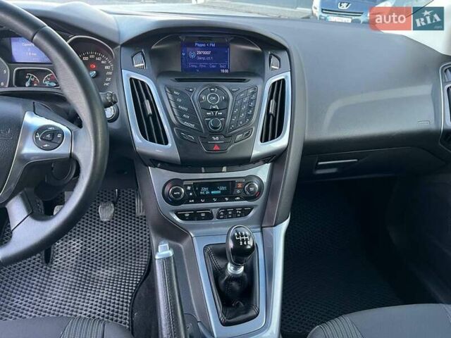 Чорний Форд Фокус, об'ємом двигуна 1.6 л та пробігом 295 тис. км за 7890 $, фото 26 на Automoto.ua