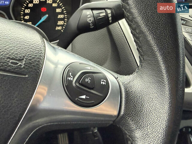 Чорний Форд Фокус, об'ємом двигуна 1.6 л та пробігом 249 тис. км за 7200 $, фото 44 на Automoto.ua