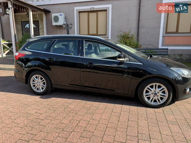 Чорний Форд Фокус, об'ємом двигуна 1.6 л та пробігом 227 тис. км за 8299 $, фото 94 на Automoto.ua