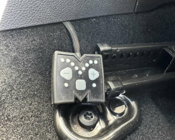 Чорний Форд Фокус, об'ємом двигуна 1.6 л та пробігом 188 тис. км за 7850 $, фото 24 на Automoto.ua