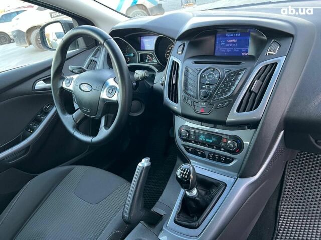 Чорний Форд Фокус, об'ємом двигуна 1.6 л та пробігом 295 тис. км за 7890 $, фото 39 на Automoto.ua