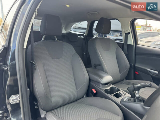 Чорний Форд Фокус, об'ємом двигуна 1.6 л та пробігом 233 тис. км за 8600 $, фото 23 на Automoto.ua