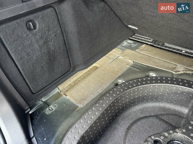 Чорний Форд Фокус, об'ємом двигуна 1.6 л та пробігом 224 тис. км за 7500 $, фото 63 на Automoto.ua