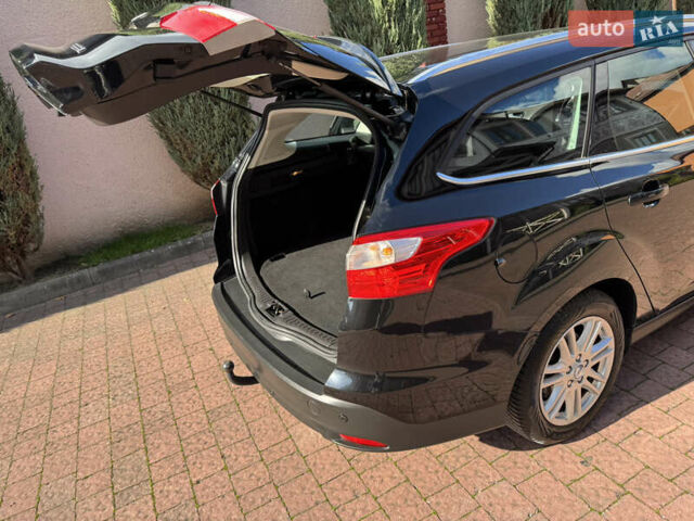 Чорний Форд Фокус, об'ємом двигуна 1.6 л та пробігом 227 тис. км за 8299 $, фото 31 на Automoto.ua