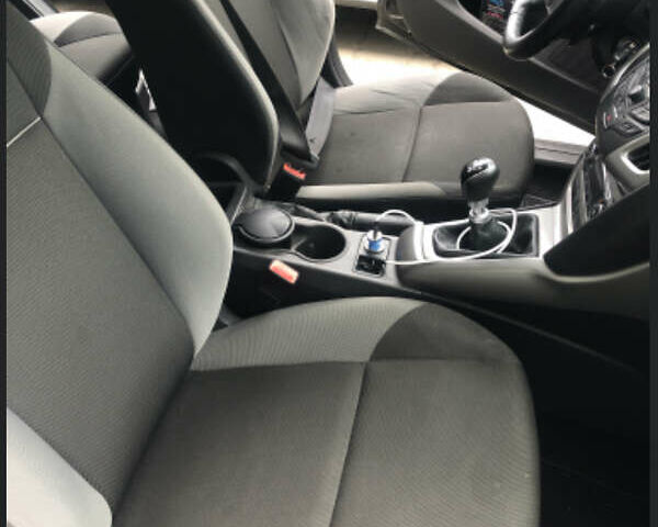 Черный Форд Фокус, объемом двигателя 1.6 л и пробегом 214 тыс. км за 8200 $, фото 4 на Automoto.ua