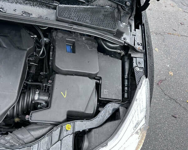 Чорний Форд Фокус, об'ємом двигуна 1.6 л та пробігом 269 тис. км за 6950 $, фото 34 на Automoto.ua