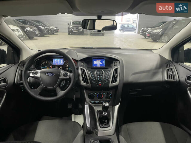 Чорний Форд Фокус, об'ємом двигуна 1.6 л та пробігом 212 тис. км за 7950 $, фото 9 на Automoto.ua