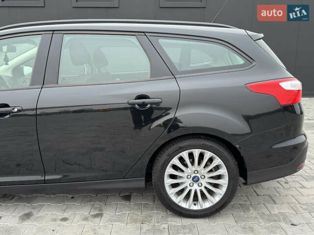 Чорний Форд Фокус, об'ємом двигуна 1.6 л та пробігом 188 тис. км за 7850 $, фото 6 на Automoto.ua