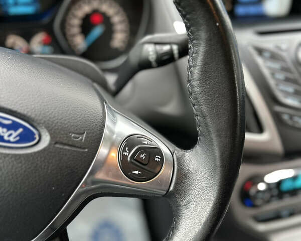 Чорний Форд Фокус, об'ємом двигуна 1.6 л та пробігом 269 тис. км за 6950 $, фото 23 на Automoto.ua