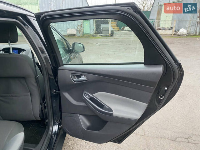 Чорний Форд Фокус, об'ємом двигуна 1.6 л та пробігом 225 тис. км за 7790 $, фото 30 на Automoto.ua