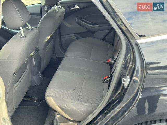 Черный Форд Фокус, объемом двигателя 1.56 л и пробегом 232 тыс. км за 8000 $, фото 45 на Automoto.ua