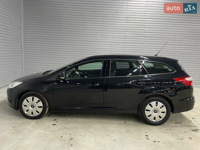 Черный Форд Фокус, объемом двигателя 1.6 л и пробегом 211 тыс. км за 7750 $, фото 17 на Automoto.ua