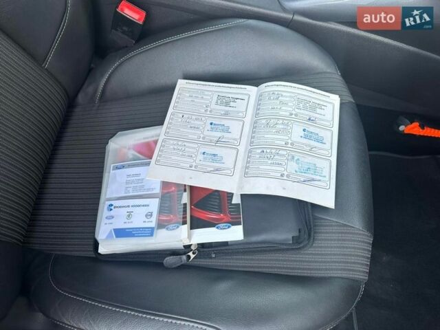 Черный Форд Фокус, объемом двигателя 1.6 л и пробегом 227 тыс. км за 8499 $, фото 45 на Automoto.ua