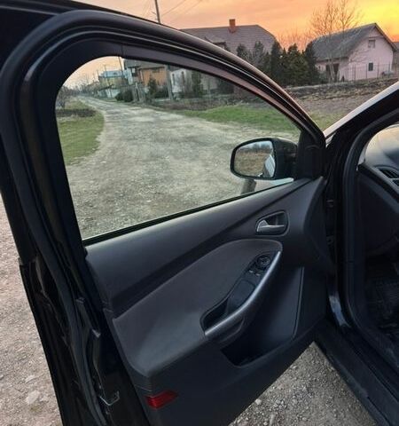 Чорний Форд Фокус, об'ємом двигуна 1.56 л та пробігом 370 тис. км за 5250 $, фото 13 на Automoto.ua