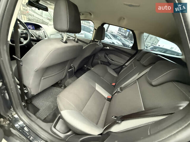 Чорний Форд Фокус, об'ємом двигуна 1.6 л та пробігом 249 тис. км за 7200 $, фото 33 на Automoto.ua