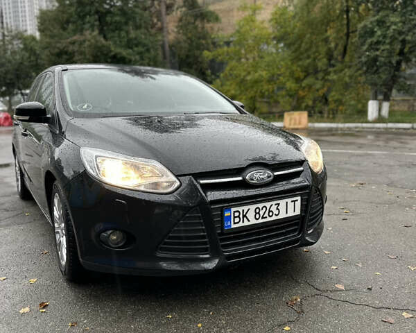 Чорний Форд Фокус, об'ємом двигуна 1.6 л та пробігом 269 тис. км за 6950 $, фото 2 на Automoto.ua