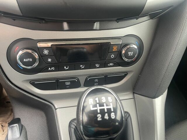 Чорний Форд Фокус, об'ємом двигуна 1.6 л та пробігом 180 тис. км за 6900 $, фото 7 на Automoto.ua