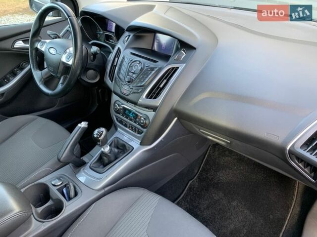 Чорний Форд Фокус, об'ємом двигуна 1.6 л та пробігом 187 тис. км за 8450 $, фото 25 на Automoto.ua