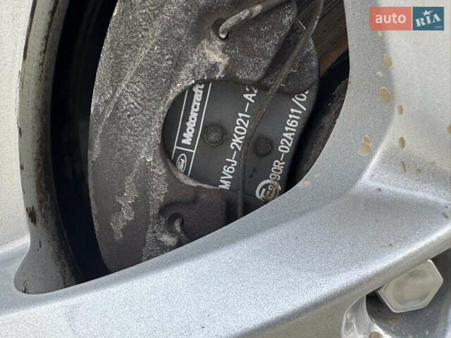 Чорний Форд Фокус, об'ємом двигуна 1.6 л та пробігом 224 тис. км за 7500 $, фото 6 на Automoto.ua